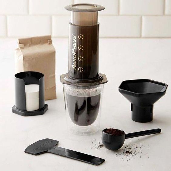 دستورالعمل کوتاه برای آئروپرس Aeropress Short tutorial